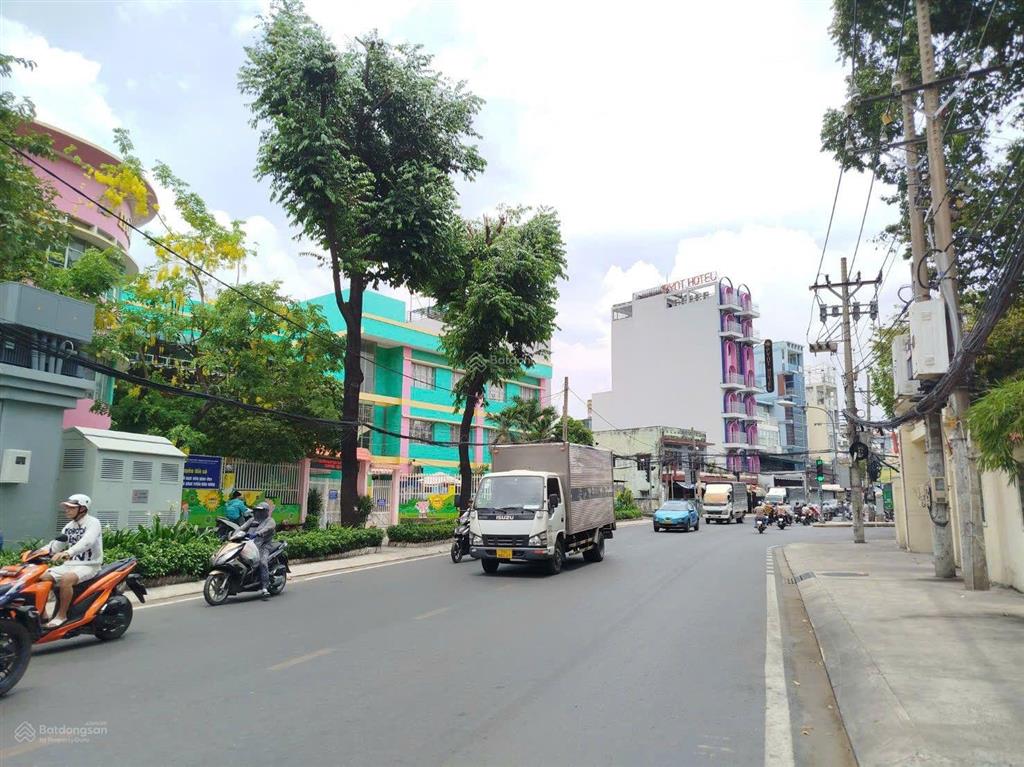 Chỉ hơn 7 tỷ. nhà 2 tầng, 5x15m. vuông vức. hxh thống nhất, phường thông tây hội, gò vấp.