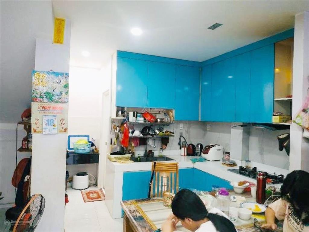 Dương quảng hàm, phường an nhơn, gò vấp, 5x12m, 4 tầng, chỉ hơn 6 tỷ, hiện trạng trệt lửng 2 lầu