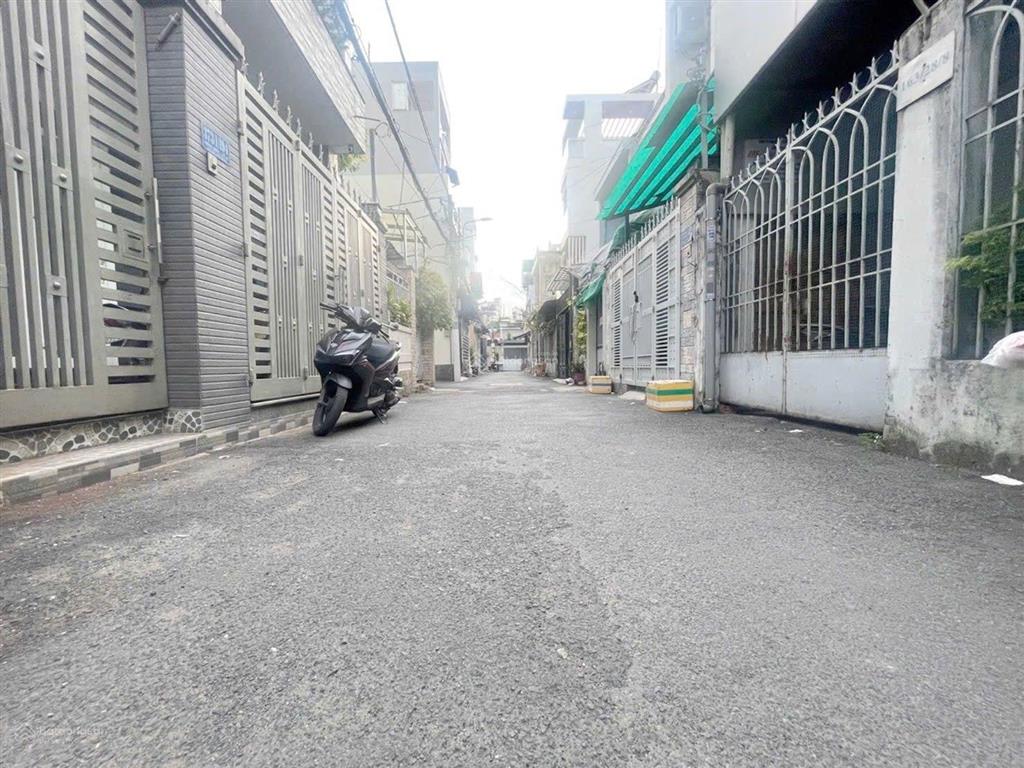 Nhà 2 tầng. 5x15m. hxh thống nhất, phường thông tây hội, gò vấp. chỉ 7,1 tỷ.
hện trạng trệt lầu.