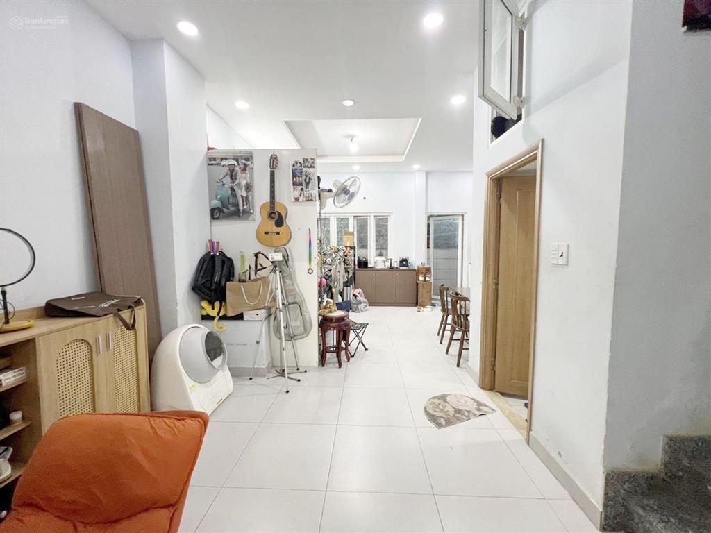 Hxh 5m dương quảng hàm, 6x16,5m. 2 tầng. phường an nhơn, gò vấp. chỉ 12,x tỷ. vị trí đẹp, gần bờ kè