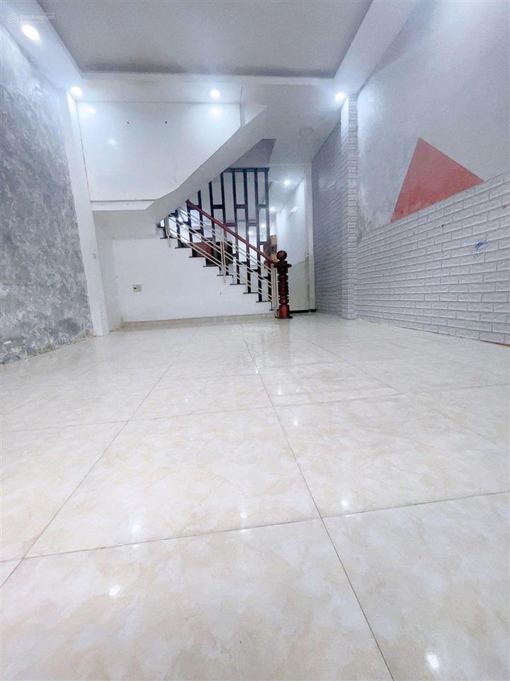 Nhà 2 tầng, 4,05x15m. hxh sát mt phạm văn chiêu, p.an hội tây, gò vấp. chỉ 6,2 còn tl.