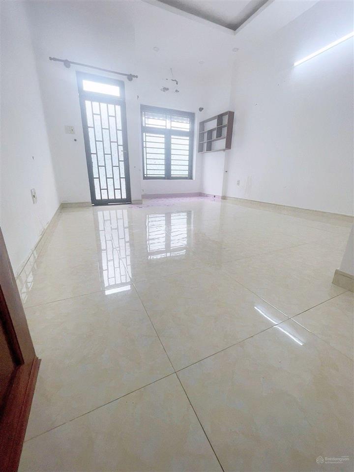 Nhà 2 tầng, 4,05x15m. hxh sát mt phạm văn chiêu, p.an hội tây, gò vấp. chỉ 6,2 còn tl.
