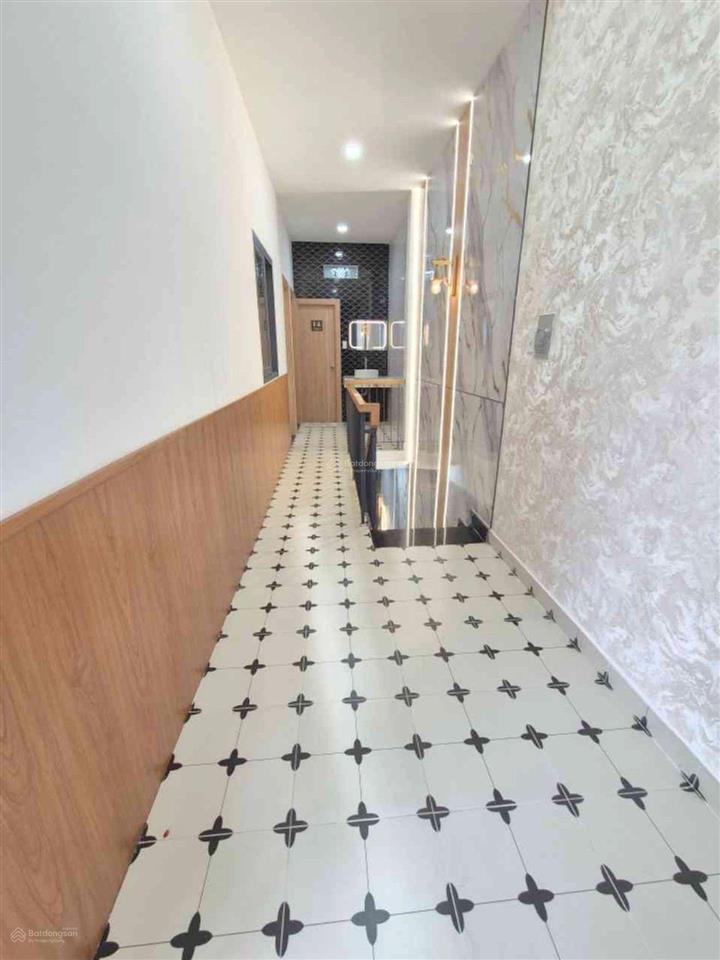 Nhà 2 tầng, 5,7x15m. 4pn. chỉ 6,x tỷ . đường phạm văn chiêu, p.thông tây hội, gò vấp.