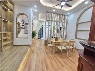 Nhà 2 tầng, 5,7x15m. 4pn. chỉ 6,x tỷ . đường phạm văn chiêu, p.thông tây hội, gò vấp.