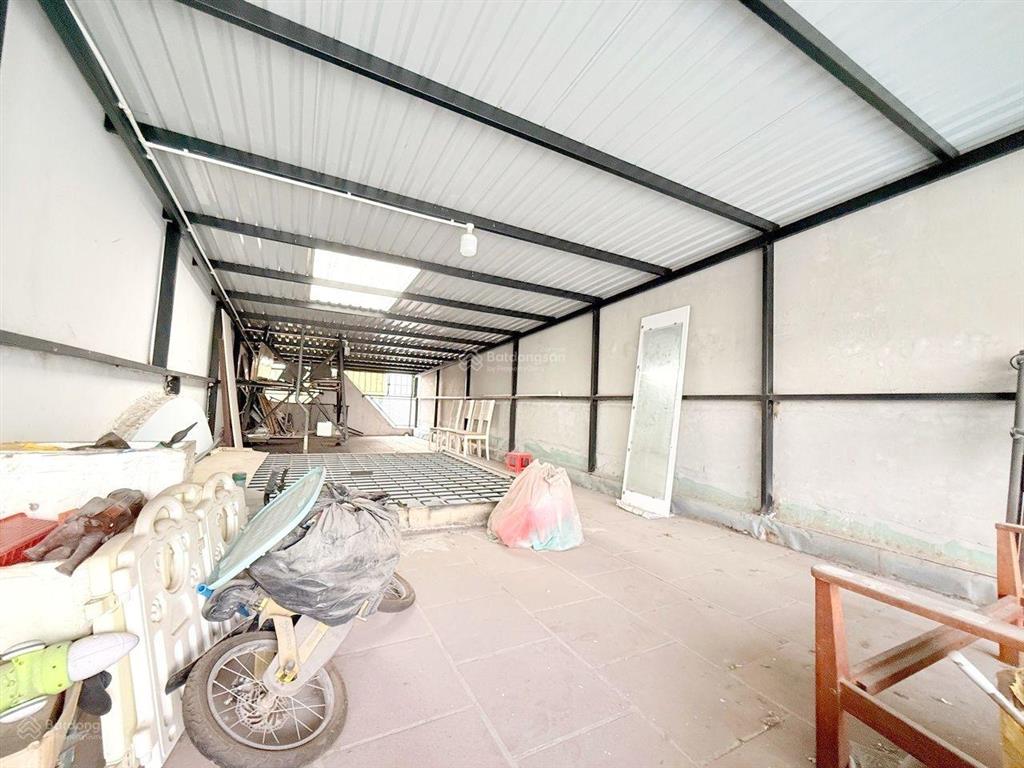 Hxh 1/ ngắn đs20, dương quảng hàm, p.an nhơn, gò vấp. 4x23m. 3 tầng. chỉ 9t2 còn tl.