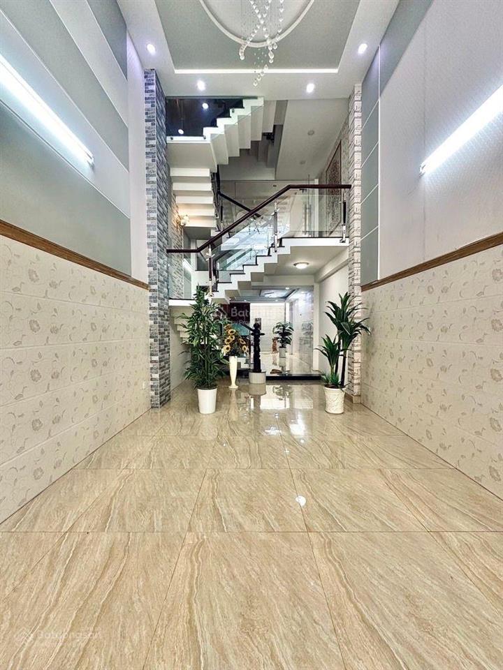 Khu phân lô đường 6m, tân bình, 5 tầng, gần 70m², ngang 4m, nhỉnh 8 tỷ