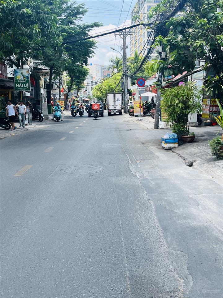 Bán nhà 2 mặt hẻm 12m, 80m2 (thực tế sử dụng 105m2), tặng dãy trọ thu nhập 15tr/tháng, quận 12