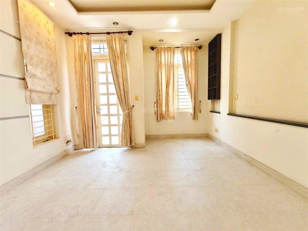 Giá tốt. gấp bán căn 3 tầng, 140m2, hẻm xe tải né, ngay chợ phạm văn hai, tân bình, nhỉnh 20 tỷ