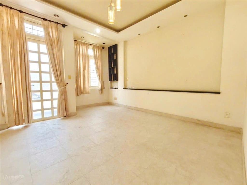 Giá tốt. gấp bán căn 3 tầng, 140m2, hẻm xe tải né, ngay chợ phạm văn hai, tân bình, nhỉnh 20 tỷ