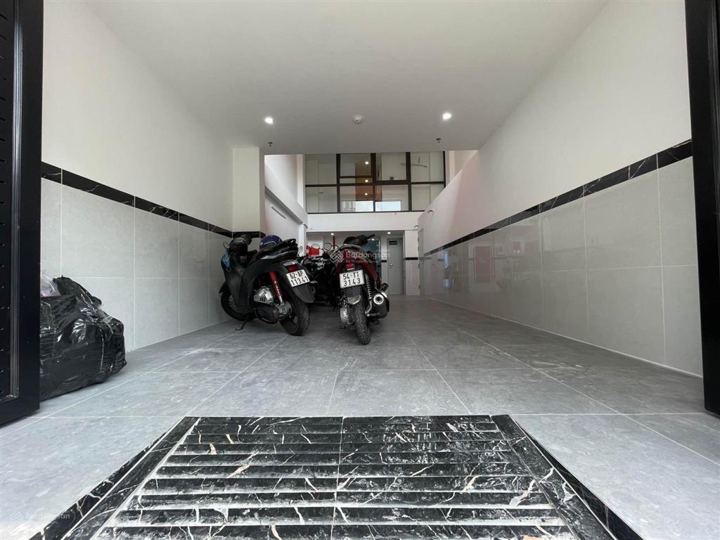 Căn hộ dịch vụ dòng tiền 100tr/tháng, 5.2x22, 5 tầng, hẻm xe hơi thông, bùi quang là, gò vấp.
