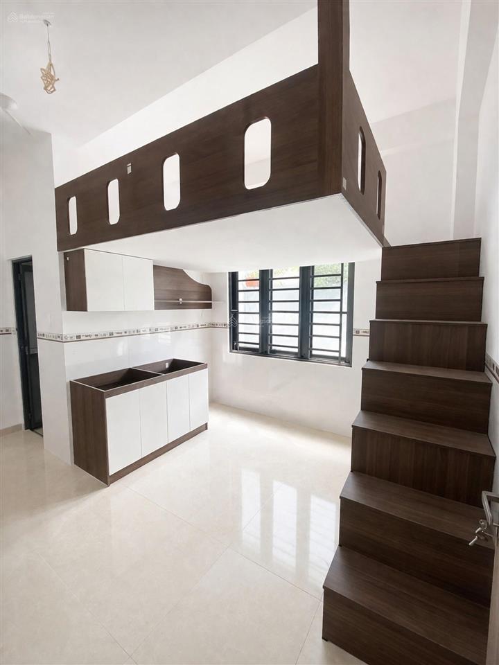 Căn hộ dịch vụ 2 mặt tiền đường nhựa 10m, 6 tầng, gần 100m2, cạnh sân bay tân sơn nhất, tân bình