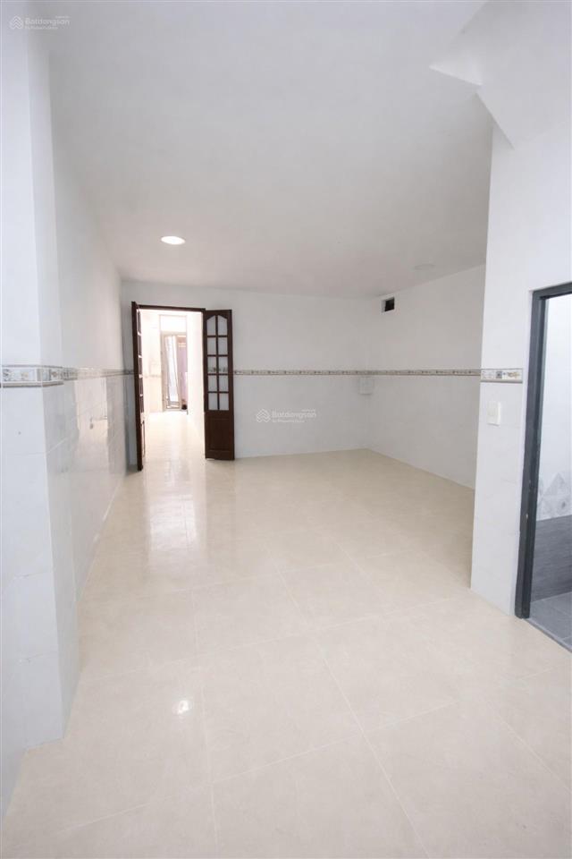 Căn hộ dịch vụ 2 mặt tiền đường nhựa 10m, 6 tầng, gần 100m2, cạnh sân bay tân sơn nhất, tân bình