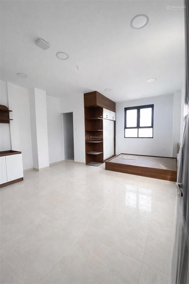 Căn hộ dịch vụ 2 mặt tiền đường nhựa 10m, 6 tầng, gần 100m2, cạnh sân bay tân sơn nhất, tân bình