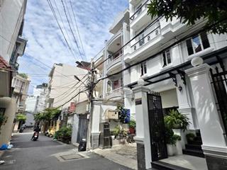 Toà nhà chdv ngay sân bay tân sơn nhất, 23 phòng, dòng tiền 100tr/tháng, hẻm xe tải. nhỉnh 31 tỷ