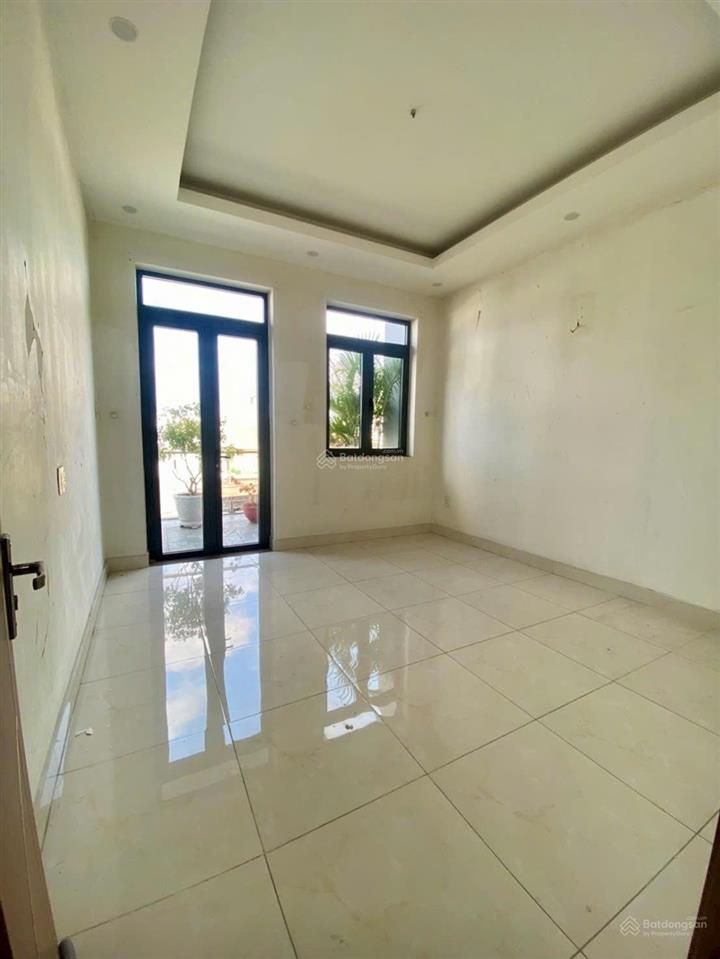 Vị trí kinh doanh đường 10m thông, nhà 4 tầng, 4x15, nguyễn sỹ sách, tân bình. chỉ 7.x tỷ