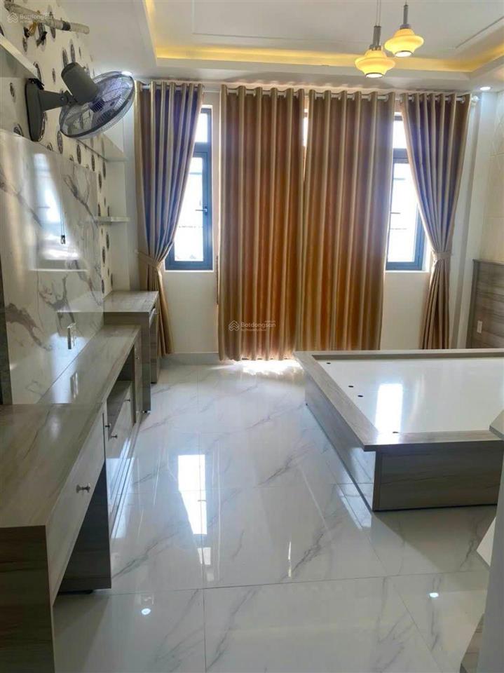 Căn hộ dịch vụ 9 phòng khép kín, thang máy, dòng tiền 40tr/tháng, hẻm xe hơi, lê văn thọ, gò vấp