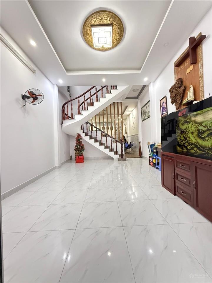 Bán nhà 4 tầng, 5x19, hẻm xe tải, đầu đường bùi quang là, gò vấp. nhỉnh 9 tỷ