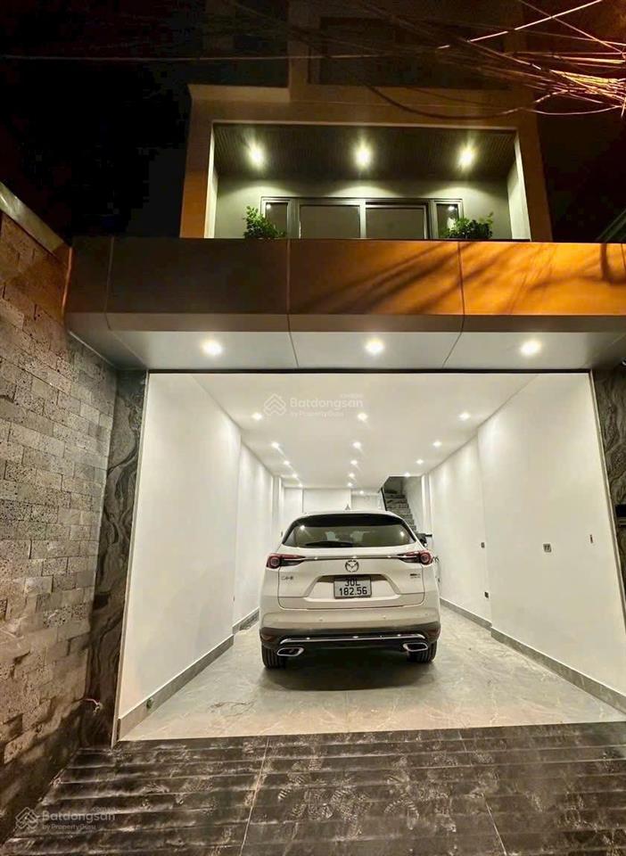 45m2 6 tầng thang máy ô tô gần vườn hoa công viên sát phố chỉ 12 tỷ tẹo tìm đâu ra căn thứ 2