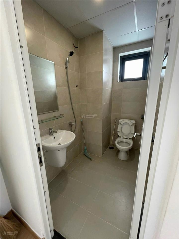 Bán gấp căn góc 78m2 3 phòng ngủ 3 toilet chỉ 3,15 tỷ bao sang tên chung cư sài gòn intela