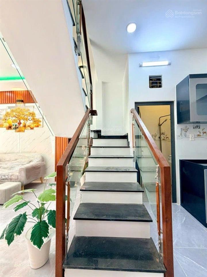 Bán nhà riêng 40m2, giá 4,07 tỷ tại kênh nước đen, bình hưng hòa a, bình tân giáp tân phú