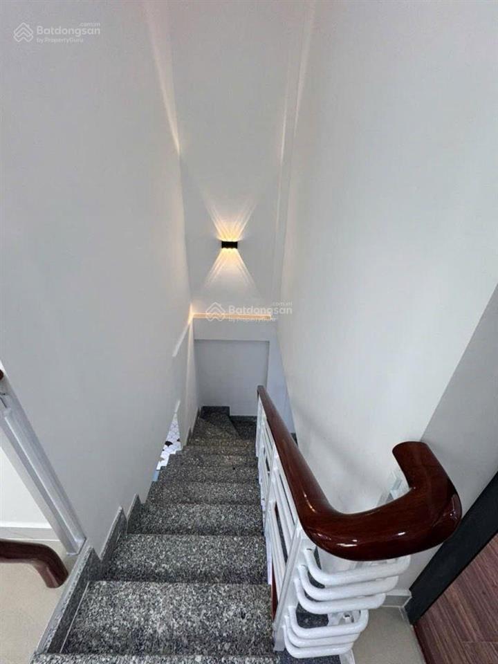 Bán nhà riêng đẹp tại lê văn quới, 4,2 tỷ, 48m2, 3pn, 2wc, đầy đủ tiện ích