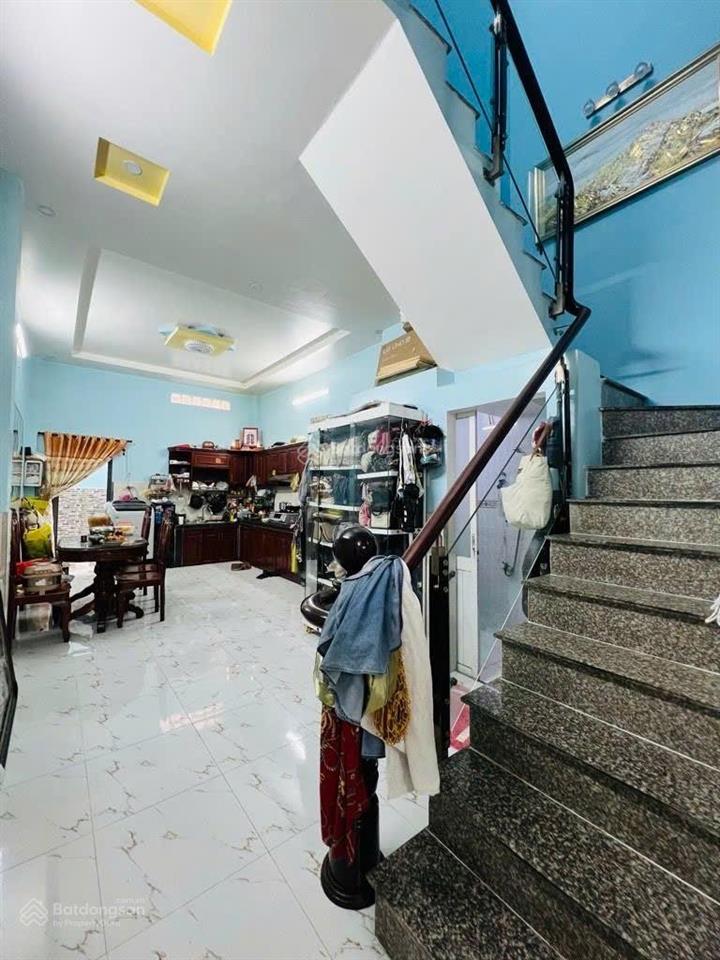 Hot, bán nhà 2 tầng hẻm xe hơi bùi tư toàn, bình tân 4x16m chỉ 6.3 tỷ