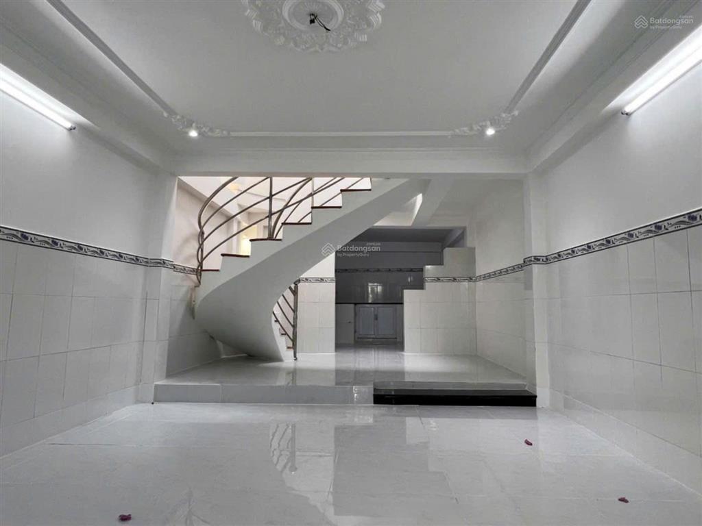 Bán nhà đẹp 2 tầng hồ học lãm, cách aeon 5 phút, 4x12m, chỉ 4,25 tỷ