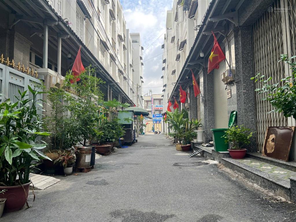 Bán nhà 4 tầng trương đình hội, an dương vương quận 8, 46m2, giá hot 5.7 tỷ, view đẹp