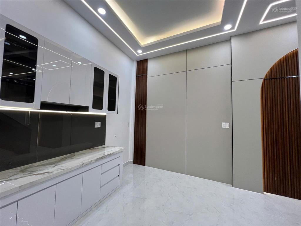 Hot, nhà đẹp 2 tầng 40m2 bùi tư toàn, kinh dương vương, bình tân giá tốt