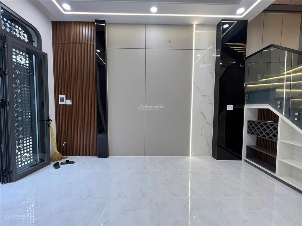 Hot, nhà đẹp 2 tầng 40m2 bùi tư toàn, kinh dương vương, bình tân giá tốt