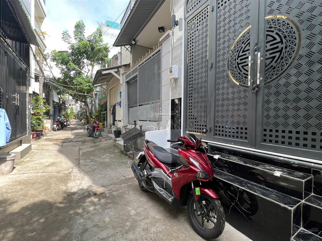 Hot, nhà đẹp 2 tầng 40m2 bùi tư toàn, kinh dương vương, bình tân giá tốt