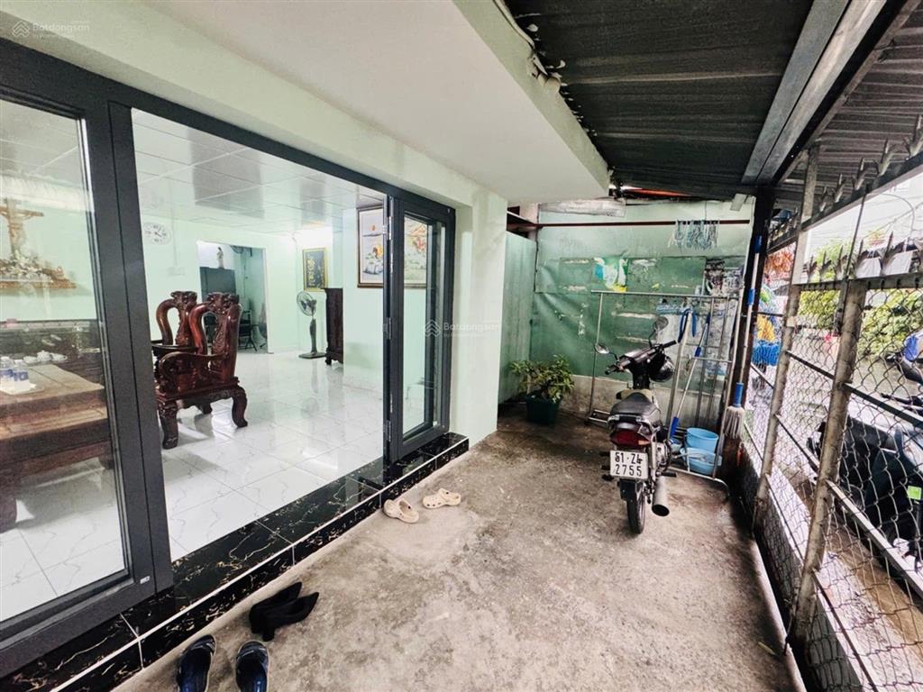 Bán nhà mt mai hắc đế  lê thành phương, quận 8, ngang 5.6x14m, chỉ 5.35 tỷ