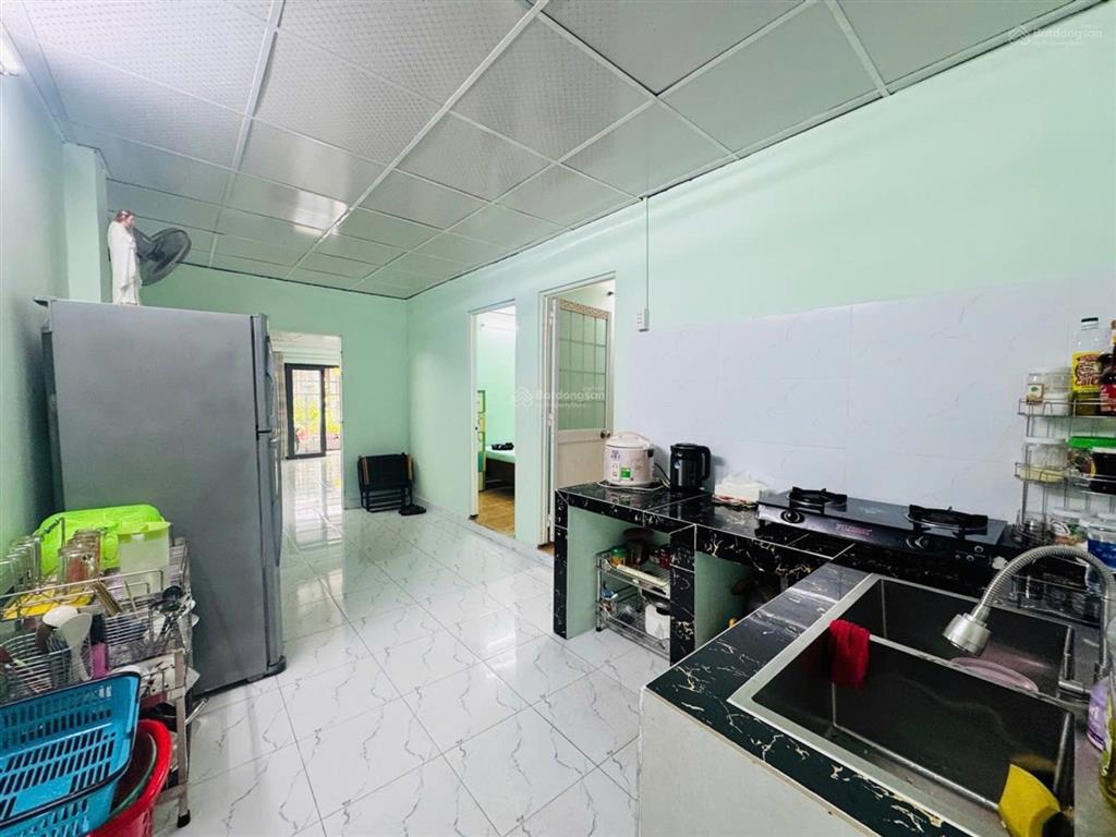 Bán nhà mt mai hắc đế  lê thành phương, quận 8, ngang 5.6x14m, chỉ 5.35 tỷ