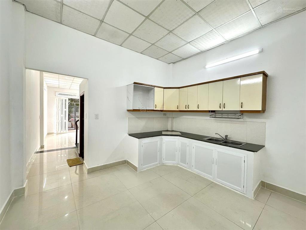 Bán nhà đẹp hẻm xe hơi 8m, kdc nam hùng vương, bình tân, 64m2 chỉ 5.6 tỷ