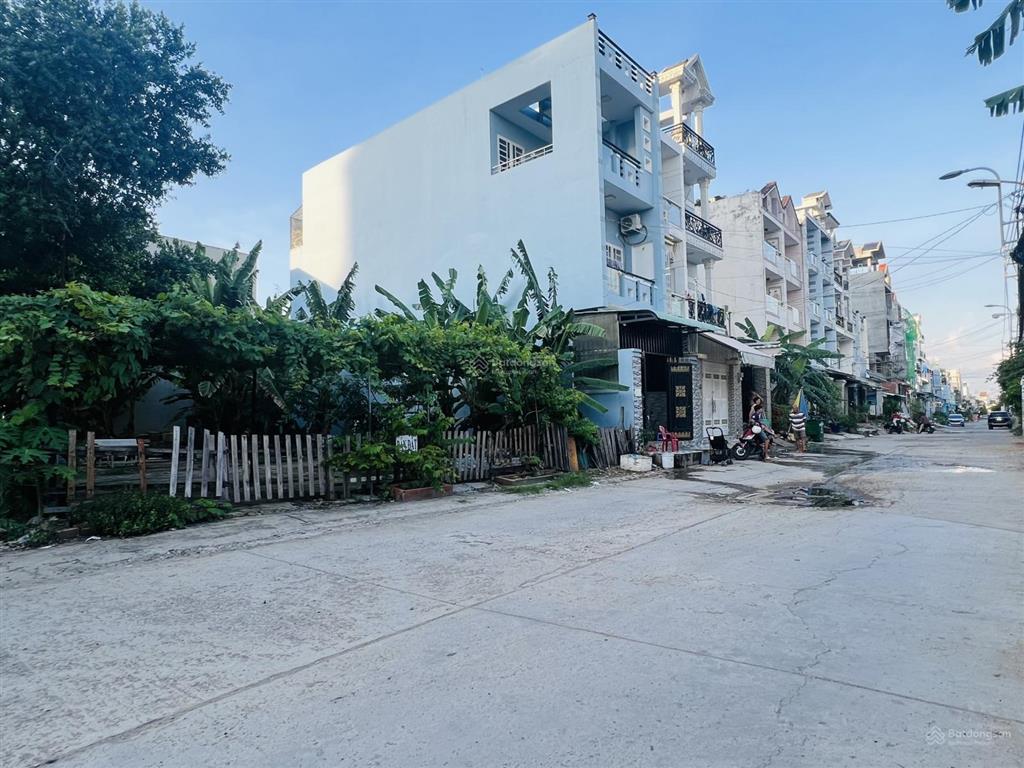 Nhà mặt tiền 3 tầng xe tải thông 10m, gần an dương vương, võ văn kiệt, bình tân, 4x17m chỉ 6.7 tỷ