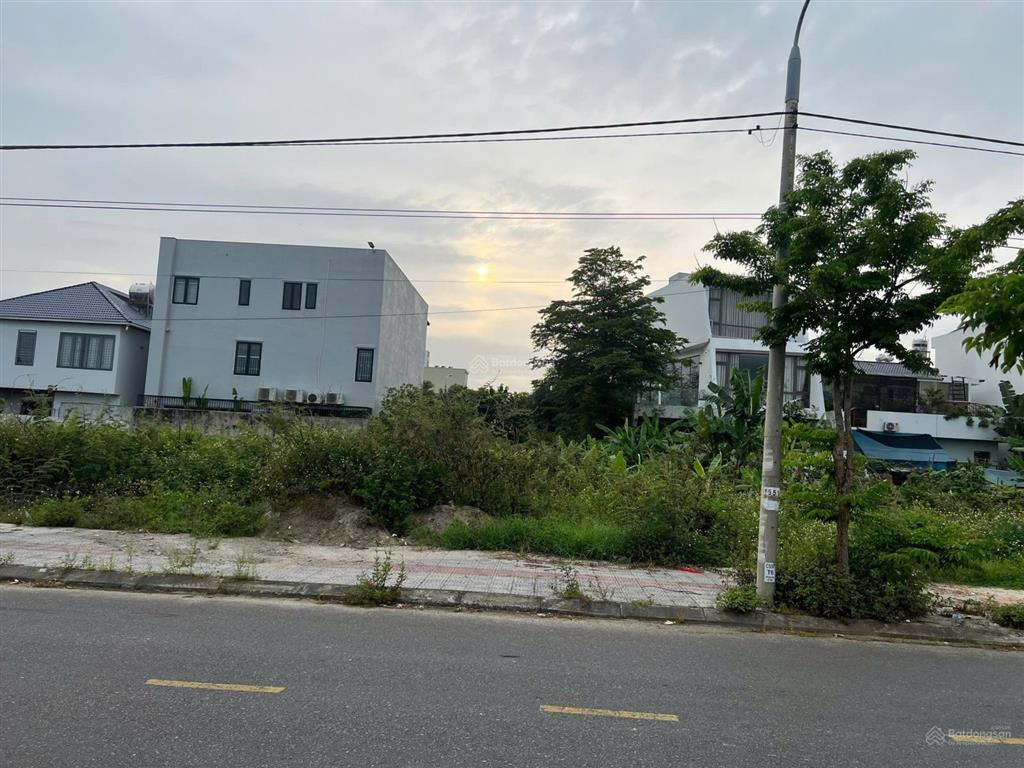 Bán đất biệt thự 150m2 đường phan huỳnh điểu