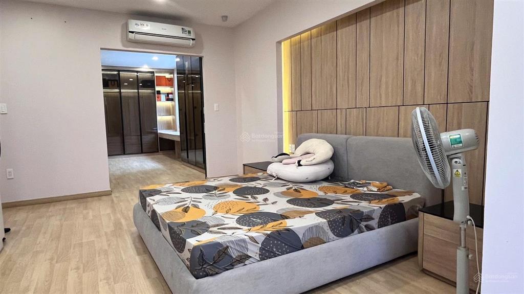 Cần bán gấp biệt thự căn góc ở haruka khu đô thị midori park  đối diện aeon mall thành phố mới