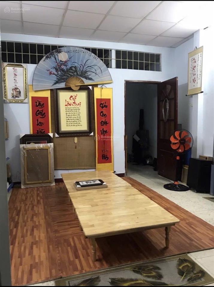 Nhà hxh  trần kế xương  5,5x6,5m  trệt lầu  2pn 1wc  8,5 triệu tl  hằng 0906 656 *** xem nhà