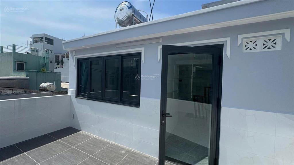 Nhà mặt tiền  nguyễn công hoan  5,2x6,2m  trệt 2 lầu  3pn 4wc  19 triệu tl  hằng 0906 656 ***