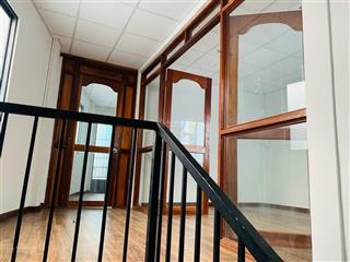 Nhà mới đẹp  huỳnh mẫn đạt  6x7m  trệt 2 lầu  4pn 3wc  15 triệu tl  hằng 0906 656 *** xem nhà