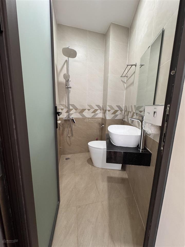 Nhà mới đẹp  phan tây hồ  4,2x10m  trệt 2 lầu sân thượng  3pn 3wc  15tr tl  hằng 0906 656 ***