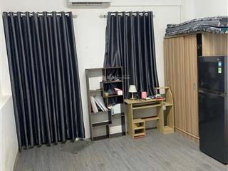 Cho thuê phòng  full nội thất  mới sạch  mặt tiền  vũ huy tấn  12m2  4,5 triệu tl