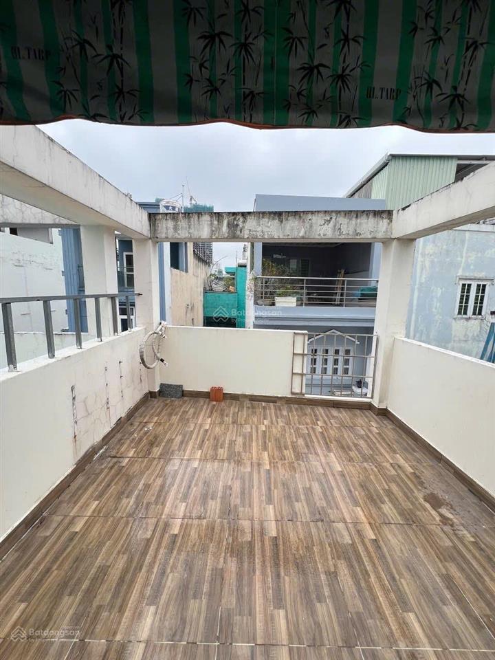 Nhà mới đẹp  phạm ngũ lão  3,2x7,5m  trệt 2 lầu có sân thượng chill  2pn 3wc  15 triệu tl