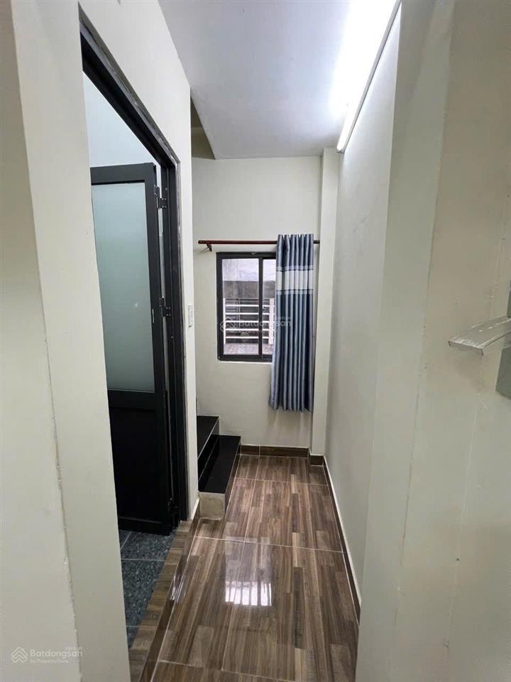 Nhà mới đẹp  phạm ngũ lão  3,2x7,5m  trệt 2 lầu có sân thượng chill  2pn 3wc  15 triệu tl