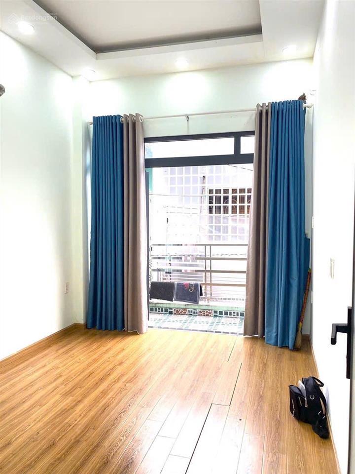 Nhà mới đẹp  nguyễn hữu cảnh  3x12m  trệt lầu  2pn 2wc  12,5tr tl  hằng 0906 656 *** xem nhà