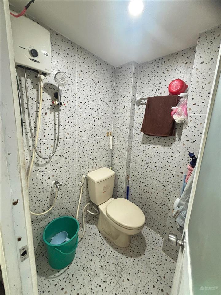 Nhà nc  bạch đằng  3x11m  trệt 2 lầu  4pn 2wc  13 triệu tl  gọi hằng 0906 656 *** xem nhà