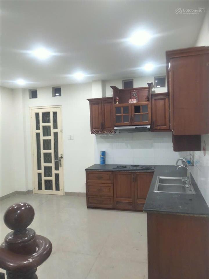 Nhà căn góc  hxh  hoàng hoa thám  4x12m  trệt 2 lầu  4pn 3wc  22 triệu tl  hằng 0906 656 ***