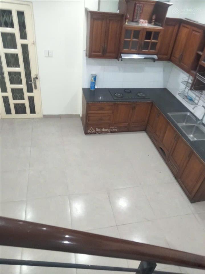 Nhà căn góc  hxh  hoàng hoa thám  4x12m  trệt 2 lầu  4pn 3wc  22 triệu tl  hằng 0906 656 ***