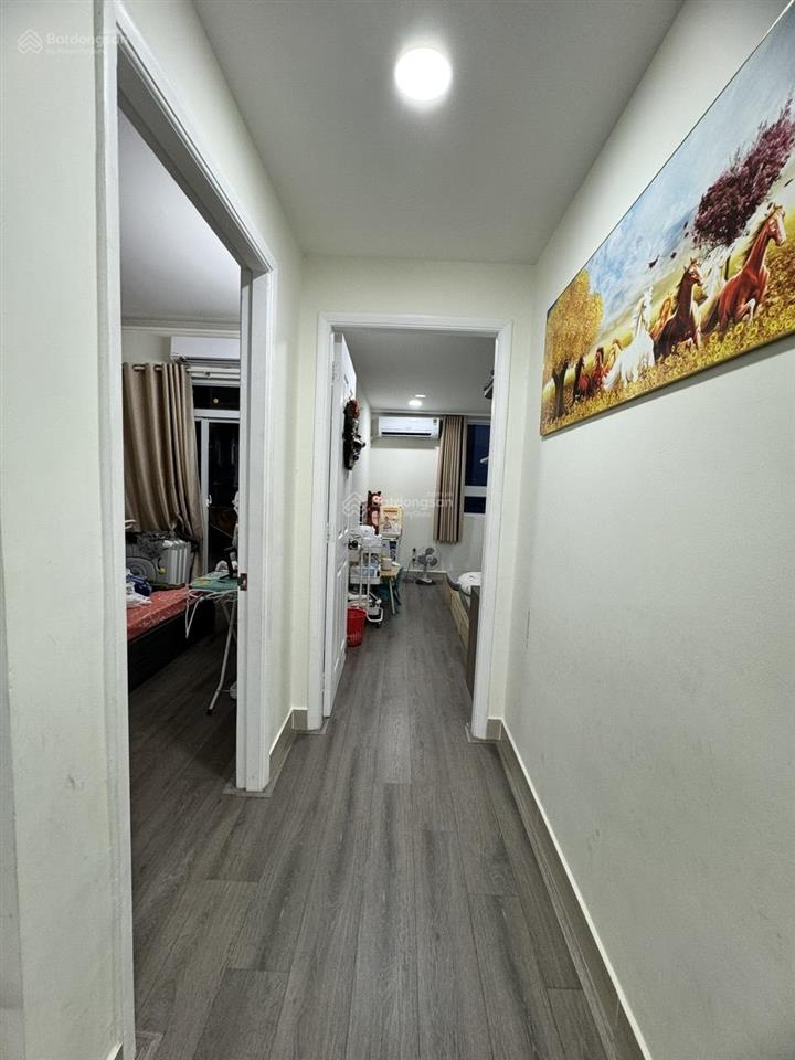 Bán căn hộ chung cư 1050  mặt tiền đường  có nội thất  62m2  2pn 1wc  1,98 tỷ  0906 656 ***