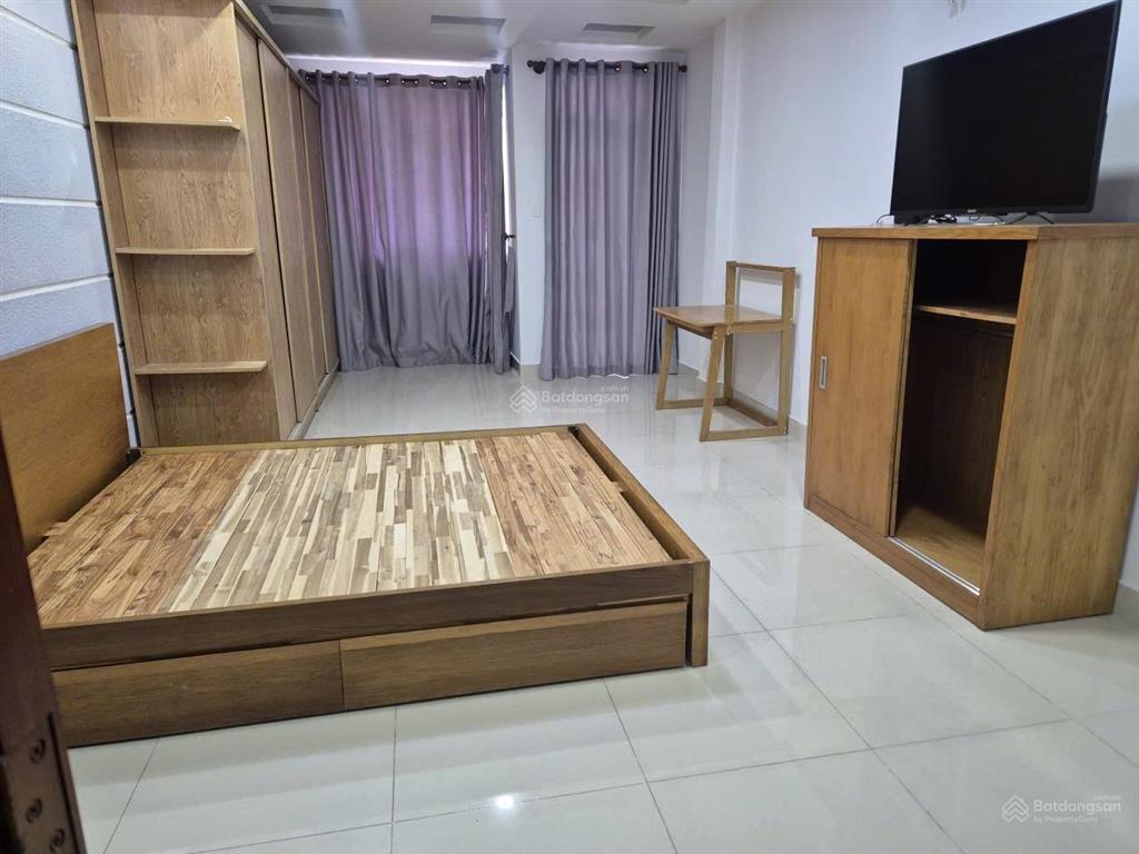 Nhà hxh  nguyễn thị huỳnh  3,8x12m  trệt lửng 2 lầu sân thượng  3pn 5wc  25tr tl  0906 656 ***